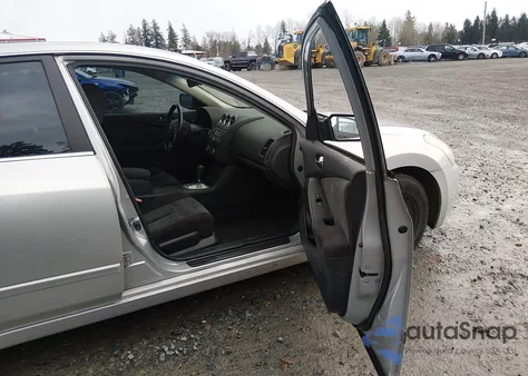 2007 Nissan Altima 2.5 S z USA, uszkodzony, nr VIN 1N4AL21E37N497209